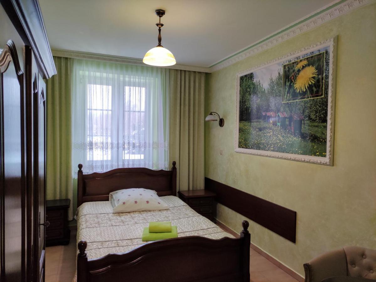 Bed and Breakfast Dwór Bartnika Narewka Exterior foto